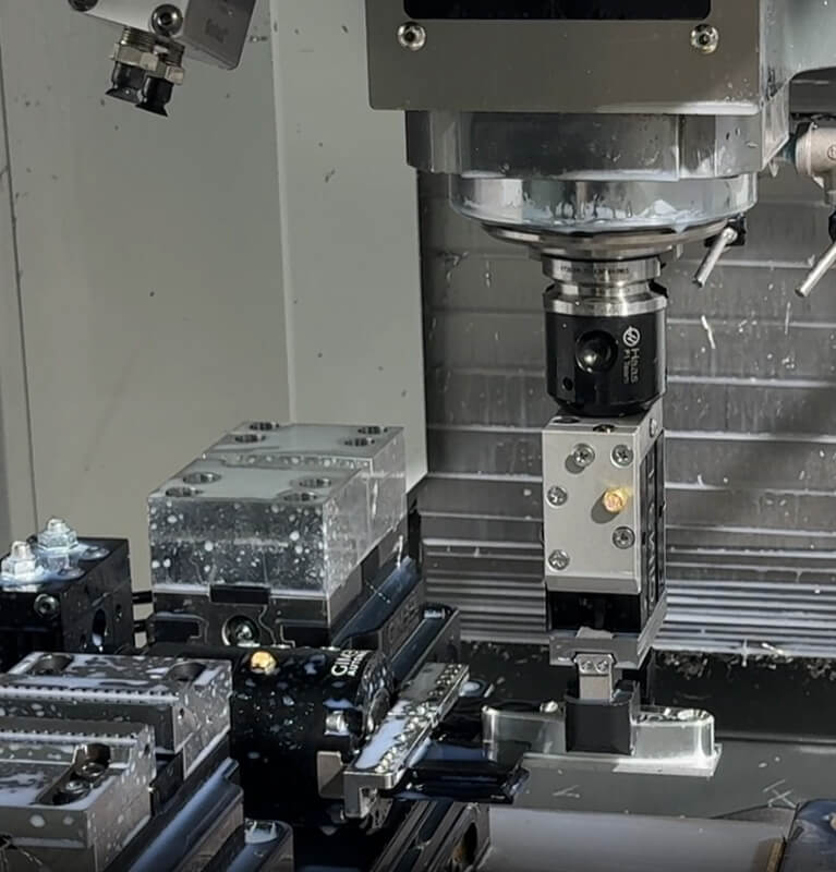 Reliable CNC Gripping
for Automated Production